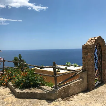 Mare Nostrum Holiday home